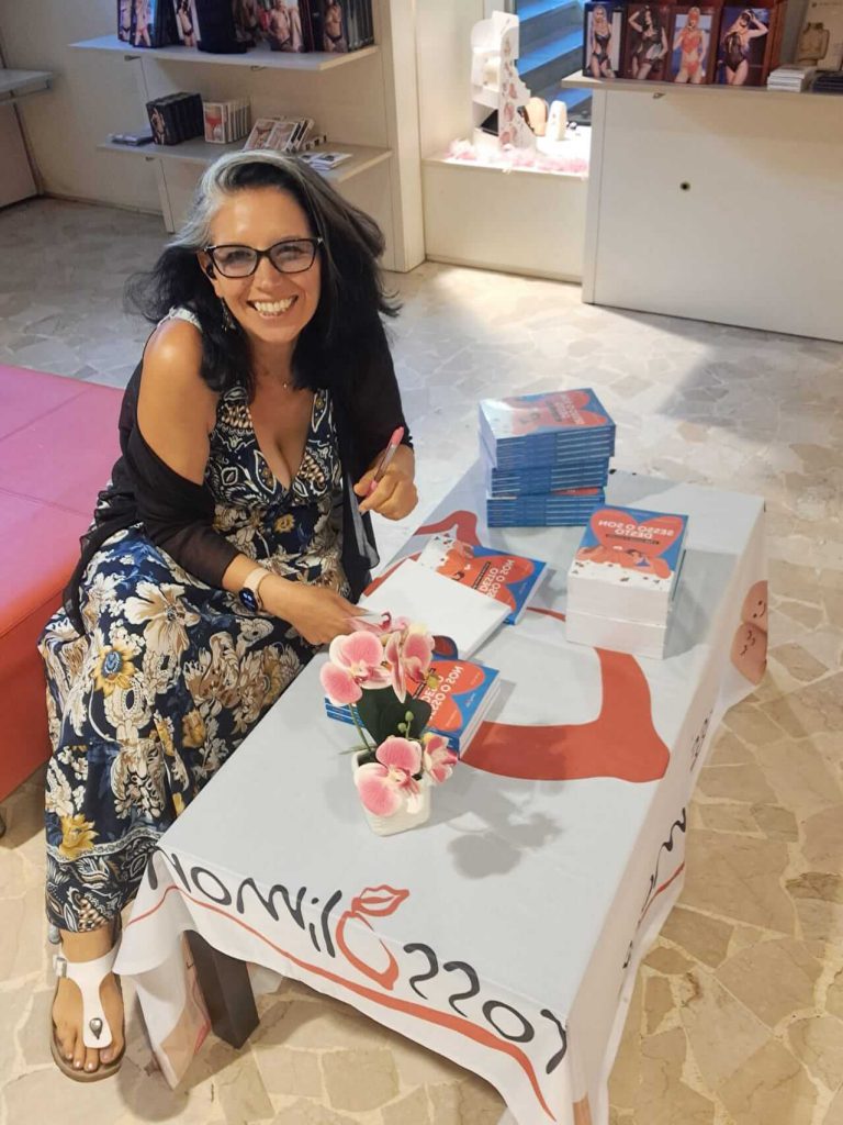 Katia Ferrazza, autore Sesso o Son Desto